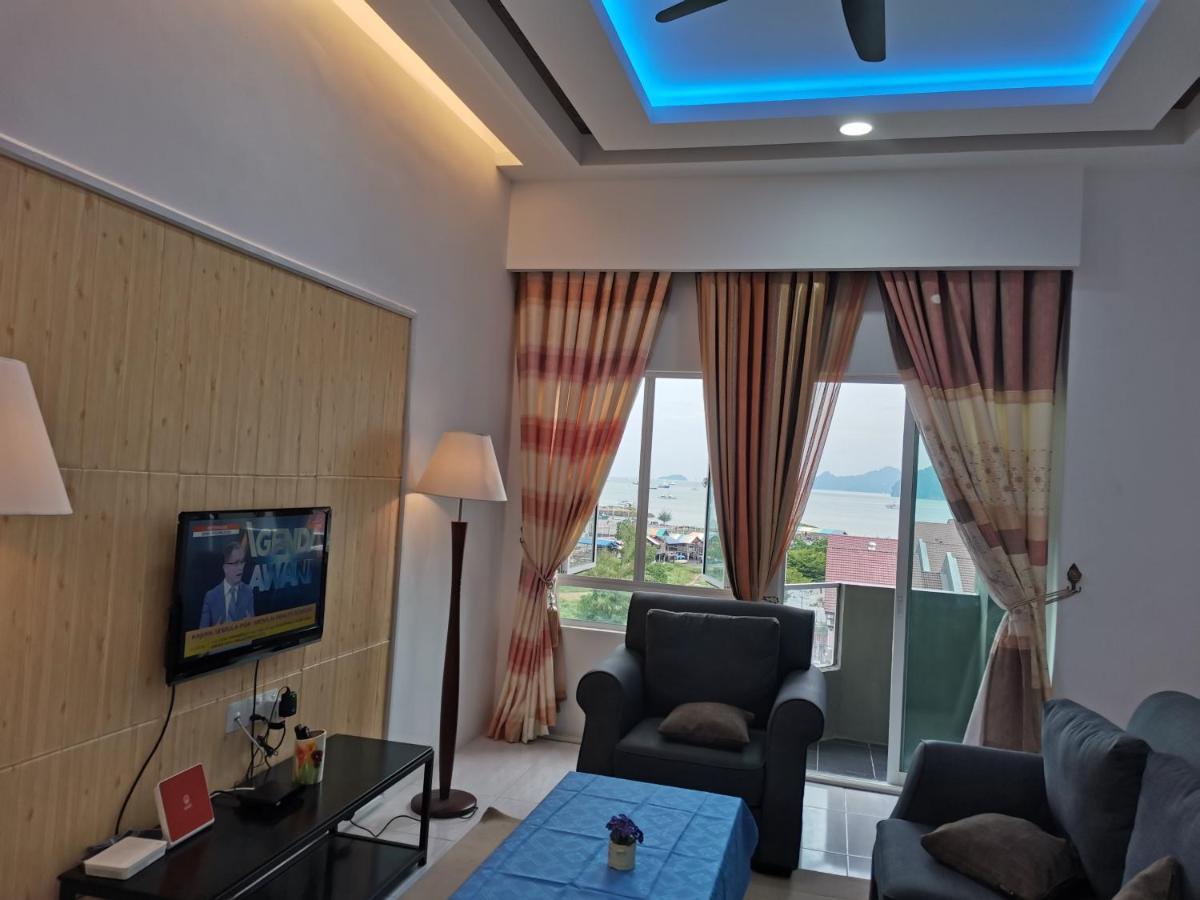 Cd Seaview Apartment Kuah Buitenkant foto