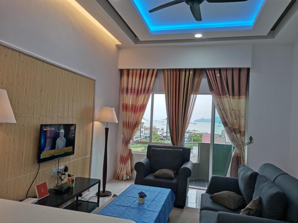 Cd Seaview Apartment Kuah Buitenkant foto