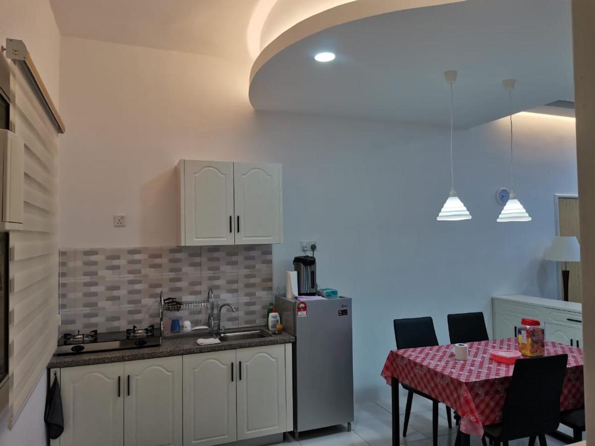 Cd Seaview Apartment Kuah Buitenkant foto